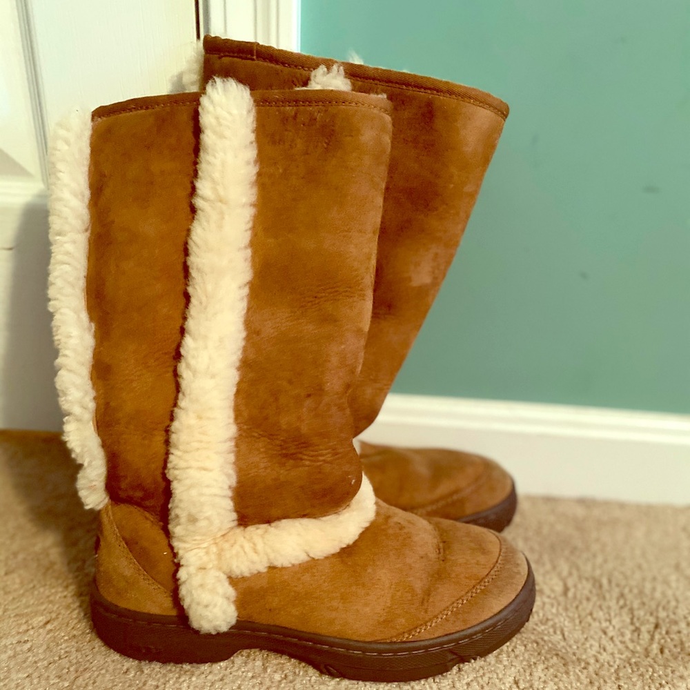 Vintage UGGS boots